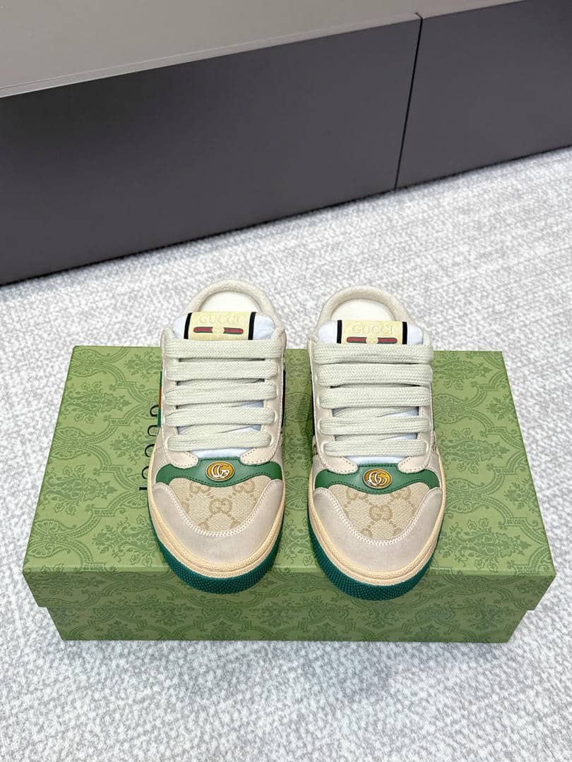 003 Sneaker